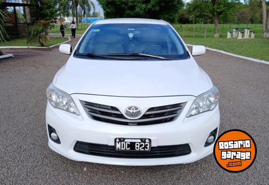 Autos - Toyota Corolla 2013 Nafta 200000Km - En Venta