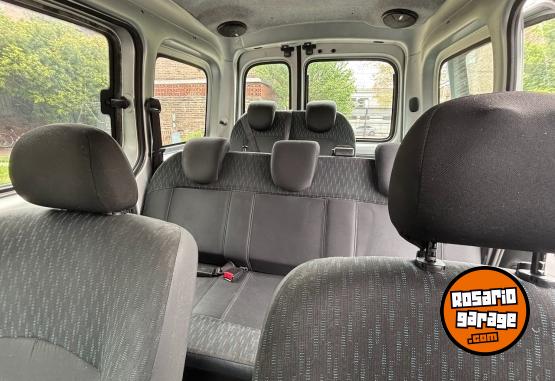Utilitarios - Renault KANGOO II GRAN CONFORT 2014 GNC 230000Km - En Venta