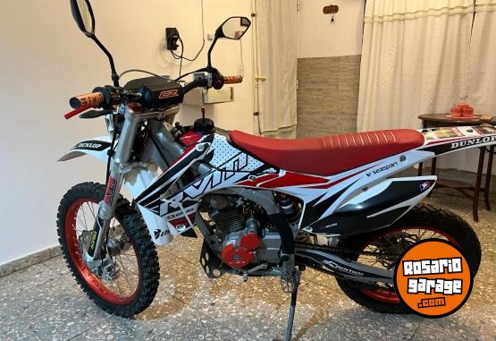 Motos - Jawa Rvm cz 250 t 2023 Nafta 2200Km - En Venta
