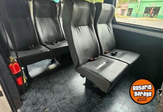 Utilitarios - Peugeot EXPERT HDI CONFORT 8 ASI 2013 Diesel 140000Km - En Venta