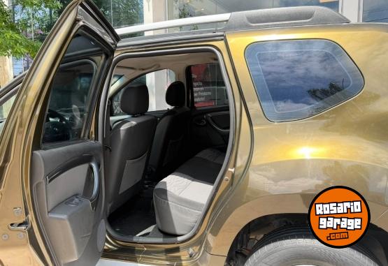 Autos - Renault DUSTER 2.0 M/T LUXE NAV 2013 Nafta 126000Km - En Venta