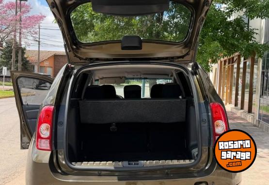 Autos - Renault DUSTER 2.0 M/T LUXE NAV 2013 Nafta 126000Km - En Venta