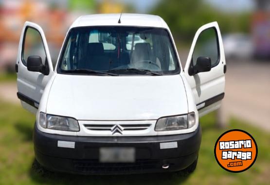 Utilitarios - Citroen berlingo 2010 Diesel 100000Km - En Venta