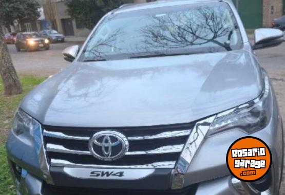 Camionetas - Toyota Sw4 srx 2019 Diesel 120000Km - En Venta