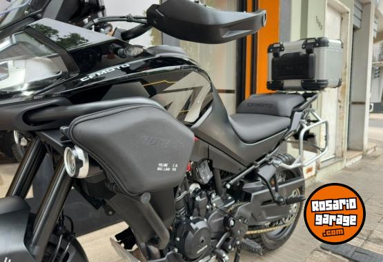 Motos - CF MT 800 EXPLORER EDITION 2025 Nafta 7000Km - En Venta