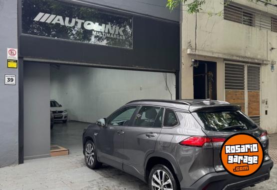 Autos - Toyota Corolla cross xei hev 2024 Electrico / Hibrido 28500Km - En Venta