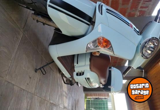 Motos - Kymco Like 125 2026 Nafta 5000Km - En Venta