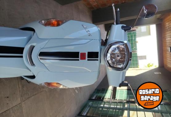 Motos - Kymco Like 125 2026 Nafta 5000Km - En Venta