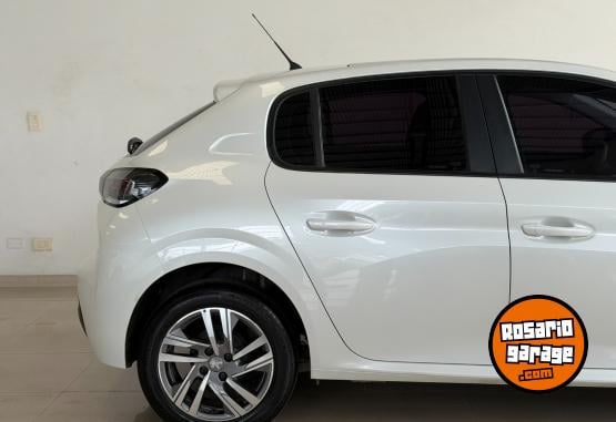 Autos - Peugeot 208 Allure 2021 Nafta 48000Km - En Venta