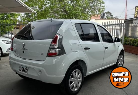 Autos - Renault sandero 2015 Nafta 52000Km - En Venta