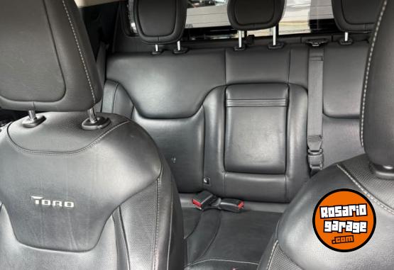 Camionetas - Fiat TORO FREEDOM 2.0 2020 Diesel 81500Km - En Venta