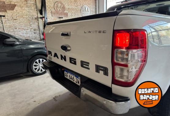 Camionetas - Ford Ranger 2022 Diesel 45000Km - En Venta