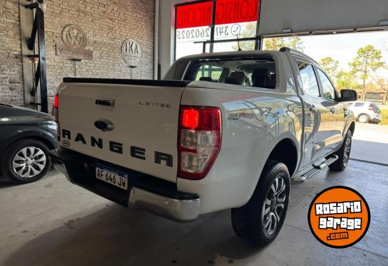 Camionetas - Ford Ranger 2022 Diesel 45000Km - En Venta
