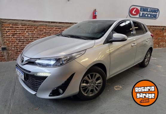 Autos - Toyota Yaris 2021 Nafta 80000Km - En Venta