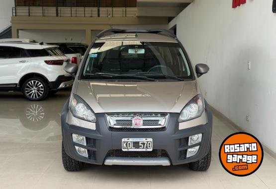 Autos - Fiat Idea Adventure Top 2011 GNC 165000Km - En Venta