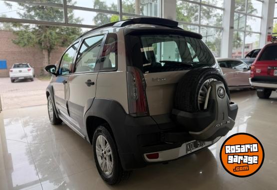 Autos - Fiat Idea Adventure Top 2011 GNC 165000Km - En Venta