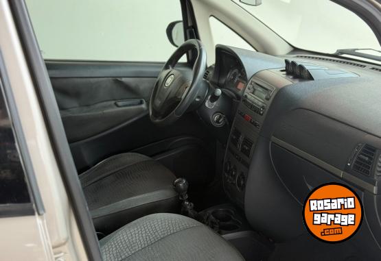 Autos - Fiat Idea Adventure Top 2011 GNC 165000Km - En Venta