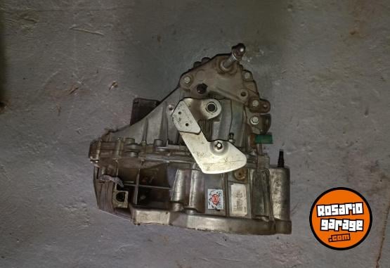 Accesorios para Autos - Caja de 6ta captur/duster - En Venta