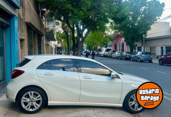 Autos - Mercedes Benz A200 Urban AT 2018 Nafta 55000Km - En Venta