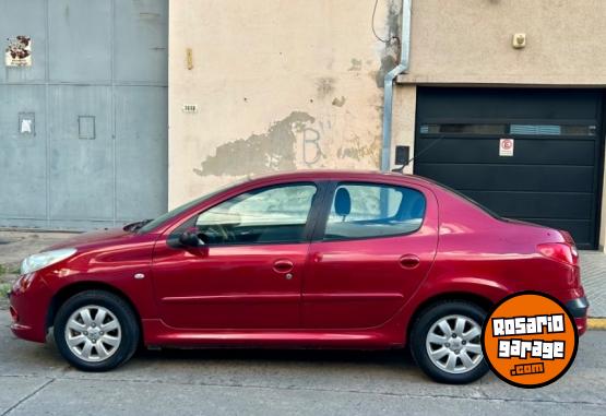 Autos - Peugeot 207 Compact XT 2010 Nafta 165000Km - En Venta