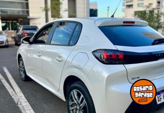 Autos - Peugeot 208 allure triptonic 2022 2022 Nafta 43000Km - En Venta
