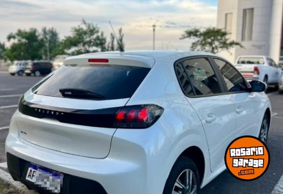 Autos - Peugeot 208 allure triptonic 2022 2022 Nafta 43000Km - En Venta