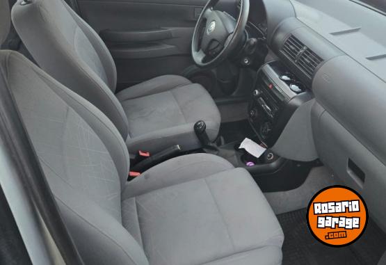 Autos - Volkswagen Suran confortline 2009 Nafta 200000Km - En Venta