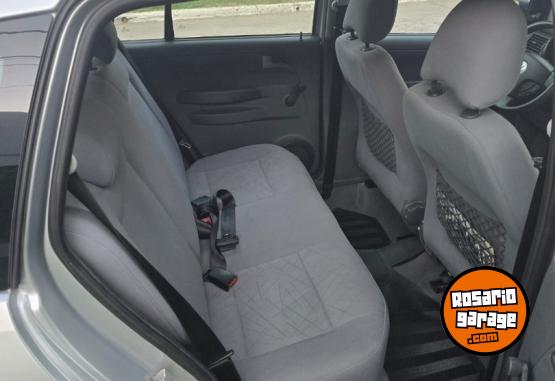 Autos - Volkswagen Suran confortline 2009 Nafta 200000Km - En Venta