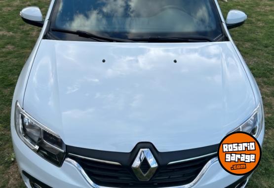 Autos - Renault Logan Intens 1.6 2024 Nafta 32118Km - En Venta