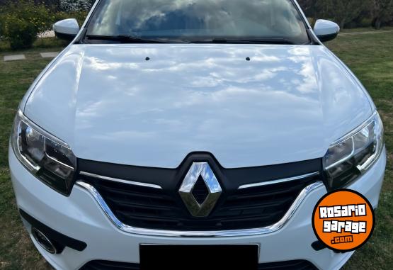 Autos - Renault Logan Intens 1.6 2024 Nafta 32118Km - En Venta