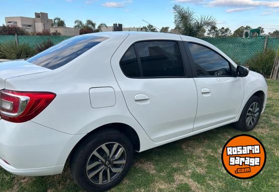 Autos - Renault Logan Intens 1.6 2024 Nafta 32118Km - En Venta