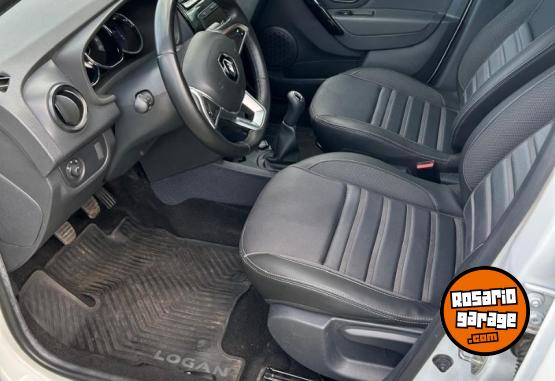 Autos - Renault Logan Intens 1.6 2024 Nafta 32118Km - En Venta