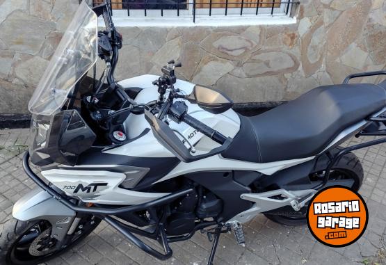 Motos - CF 700 MT 2025 Nafta 1800Km - En Venta
