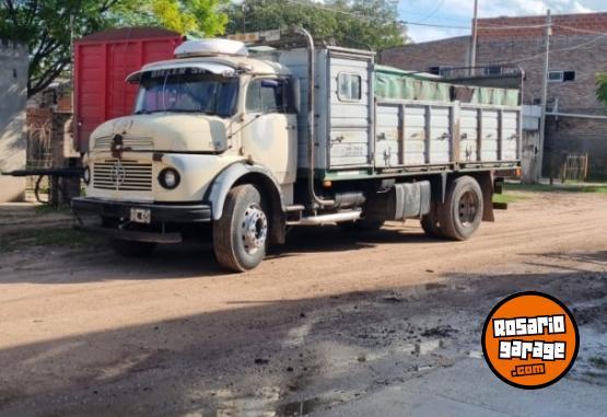 Camiones y Grúas - Vendo 1518 mod 84 - En Venta