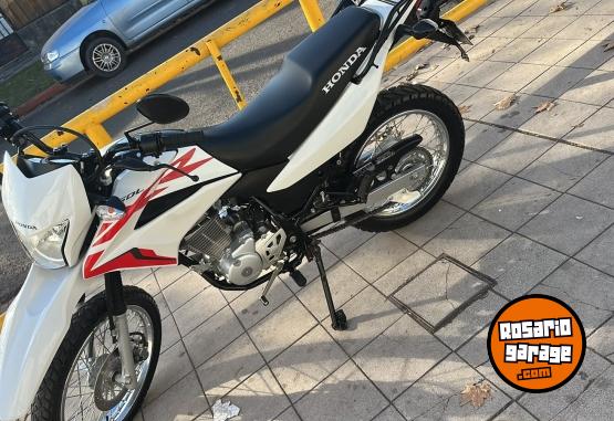 Motos - Honda Xr 150l 2021 Nafta 7800Km - En Venta