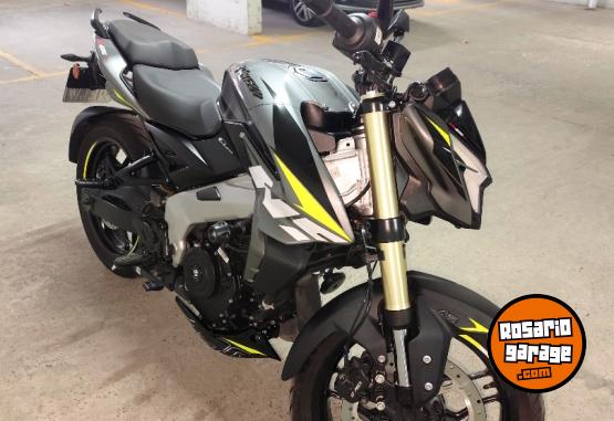 Motos - Bajaj NS400Z 2025 Nafta 4500Km - En Venta