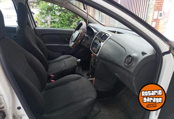 Autos - Renault Sandero 2017 Nafta 107000Km - En Venta
