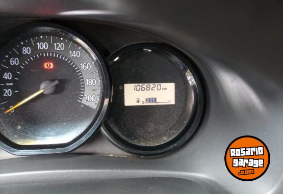 Autos - Renault Sandero 2017 Nafta 107000Km - En Venta