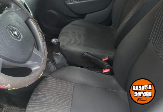 Autos - Renault Sandero 2017 Nafta 107000Km - En Venta