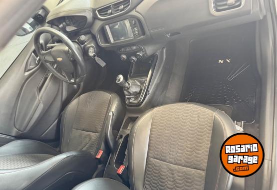 Autos - Chevrolet Onix 2017 Nafta 141000Km - En Venta