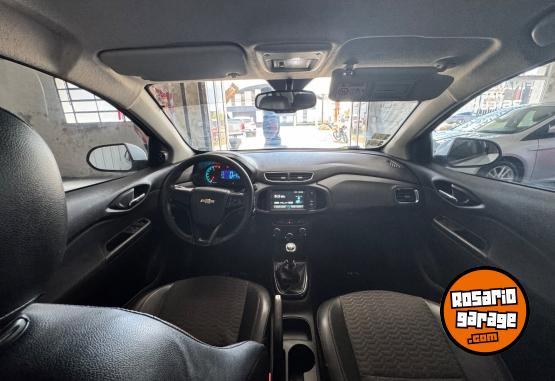 Autos - Chevrolet Onix 2017 Nafta 141000Km - En Venta