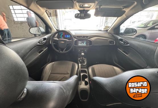 Autos - Chevrolet Onix 2017 Nafta 141000Km - En Venta
