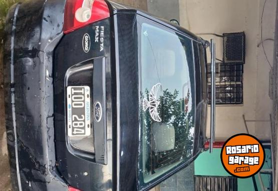 Autos - Ford Fiesta Ambiente Max 2010 GNC 380000Km - En Venta