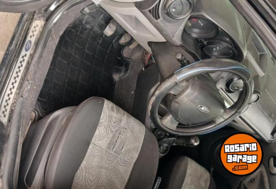 Autos - Ford Fiesta Ambiente Max 2010 GNC 380000Km - En Venta