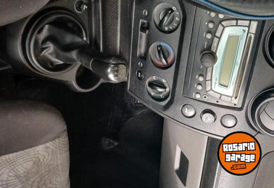 Autos - Ford Fiesta Ambiente Max 2010 GNC 380000Km - En Venta