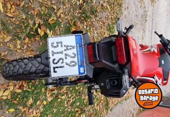 Motos - Honda Xr300L 2026 Nafta 2000Km - En Venta