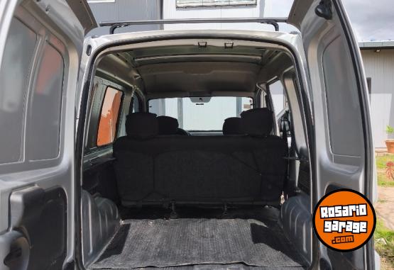 Utilitarios - Renault Kangoo 2015 Nafta 108000Km - En Venta