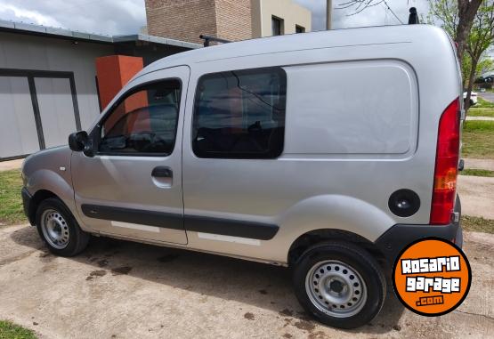 Utilitarios - Renault Kangoo 2015 Nafta 108000Km - En Venta