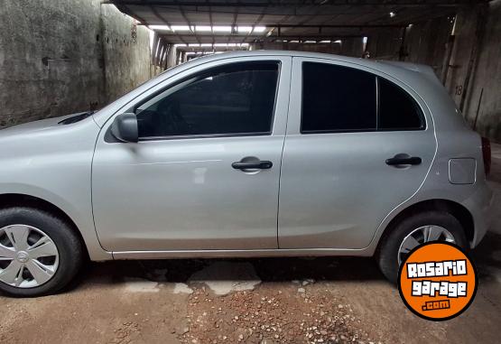 Autos - Nissan March 2020 Nafta 45000Km - En Venta