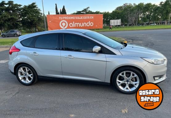 Autos - Ford Focus 2015 Nafta 89000Km - En Venta